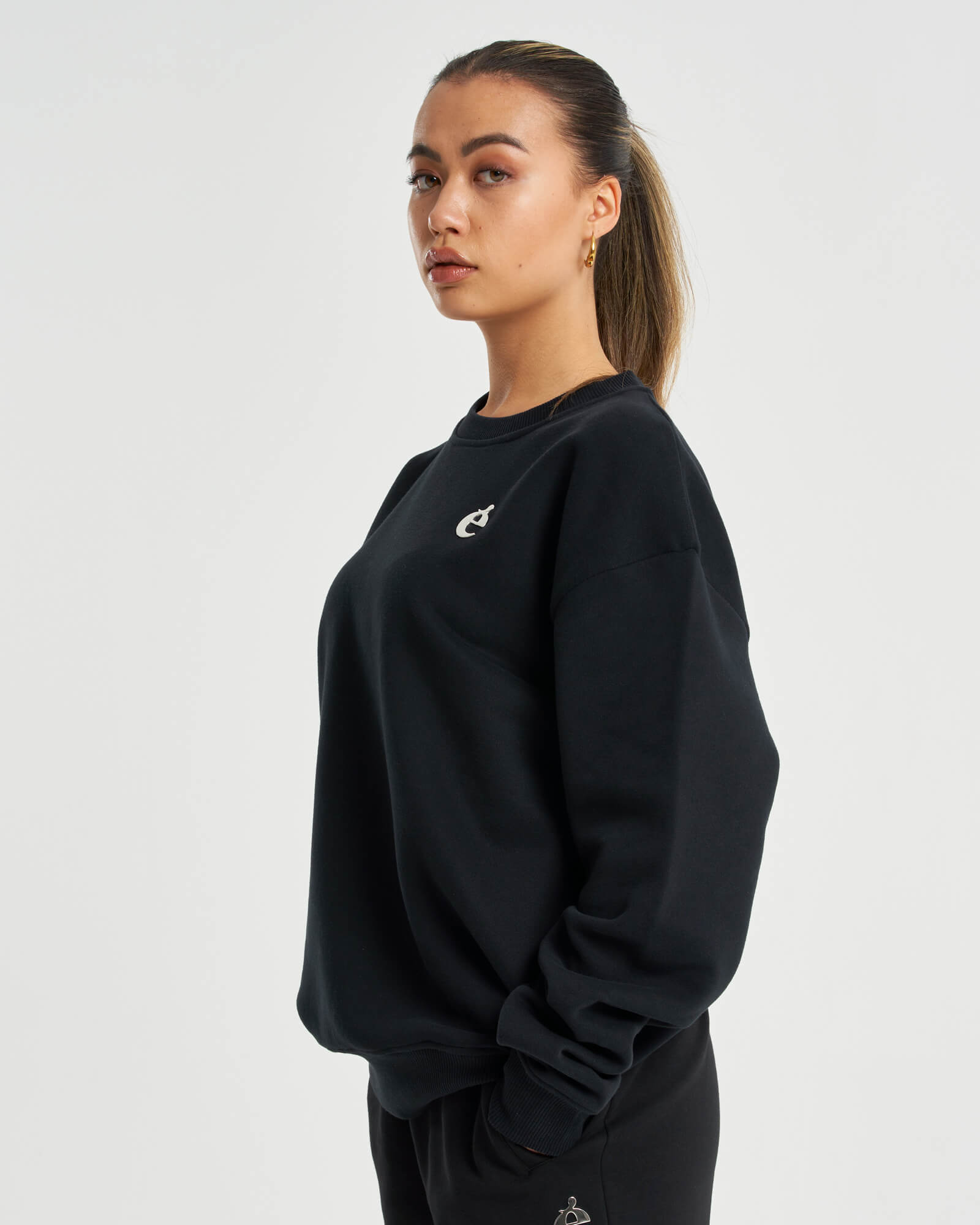 Basic Sweater - Black